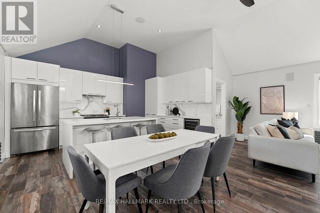 Photo du bâtiment - 272 King Edward Ave