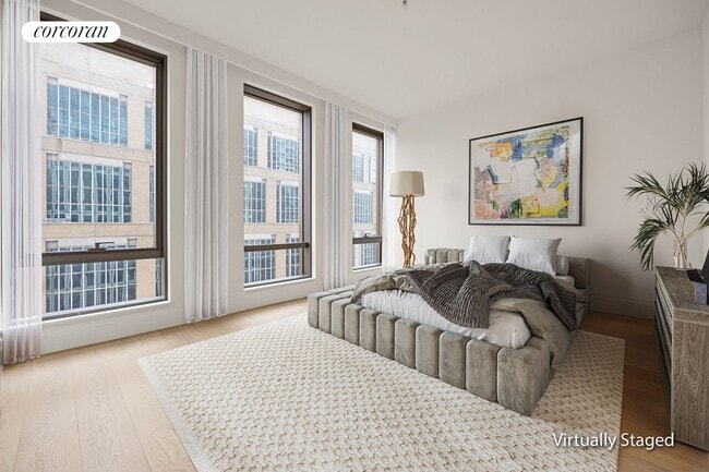 Building Photo - 56 W 66th St