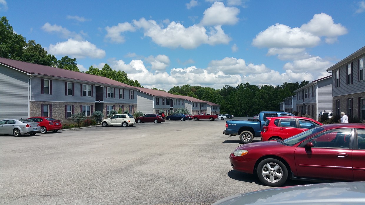 Primary Photo - Cumberland Gap Apartments