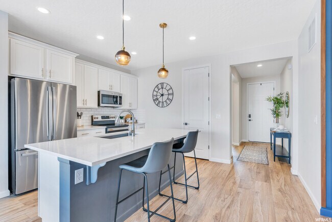 Foto del edificio - 1534 W 250 N