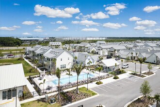 Building Photo - The Cottages at Tradition