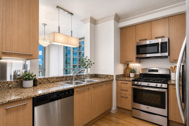 Foto del edificio - 420 E Waterside Dr