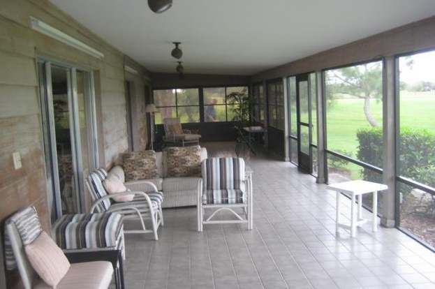 Building Photo - 3148 SE Monte Vista Ct