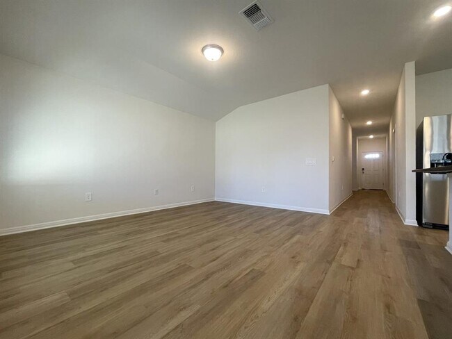 Foto del edificio - 4905 Stockton Ln