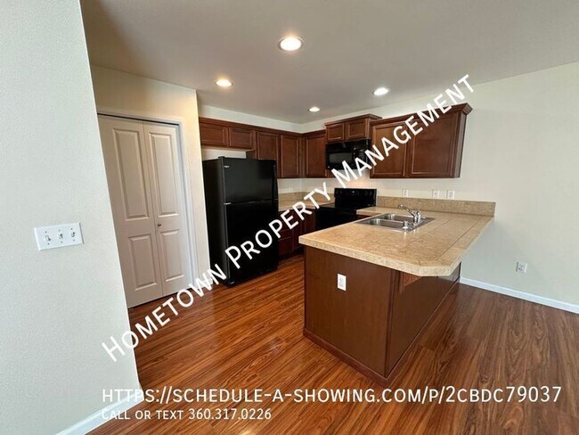 Building Photo - Beautiful 3 Bedroom plus Den in NE Lacey! ...