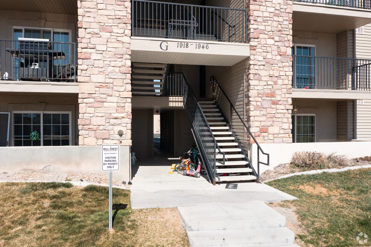 Foto del edificio - 151 W Ridge Rd