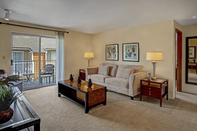 Building Photo - A'Cappella