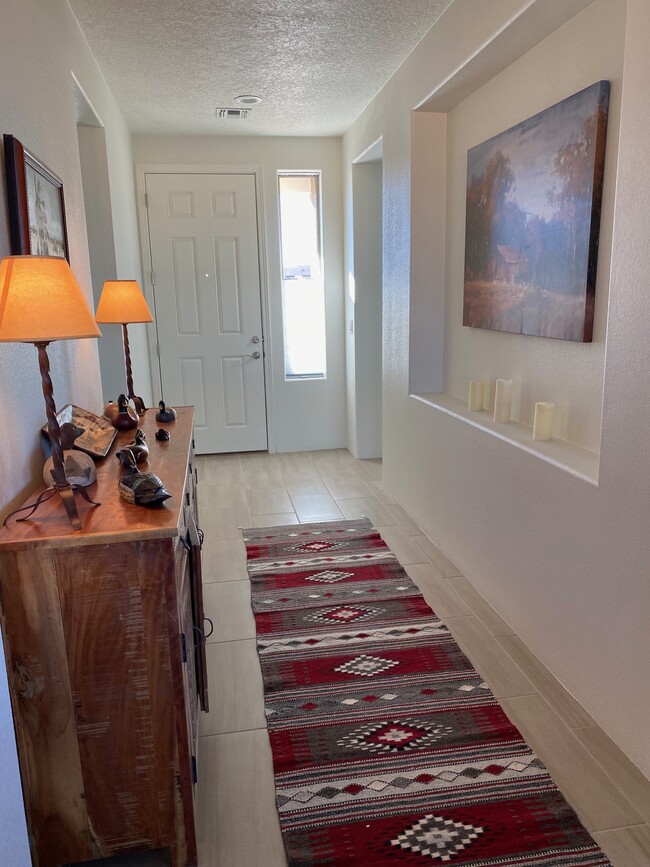 Building Photo - 1 Camino Cerro Escondido