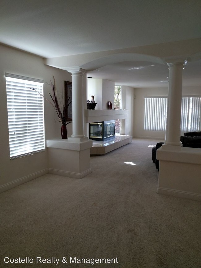 Foto del edificio - 4 br, 3 bath House - 8232 W. Deer Springs Way