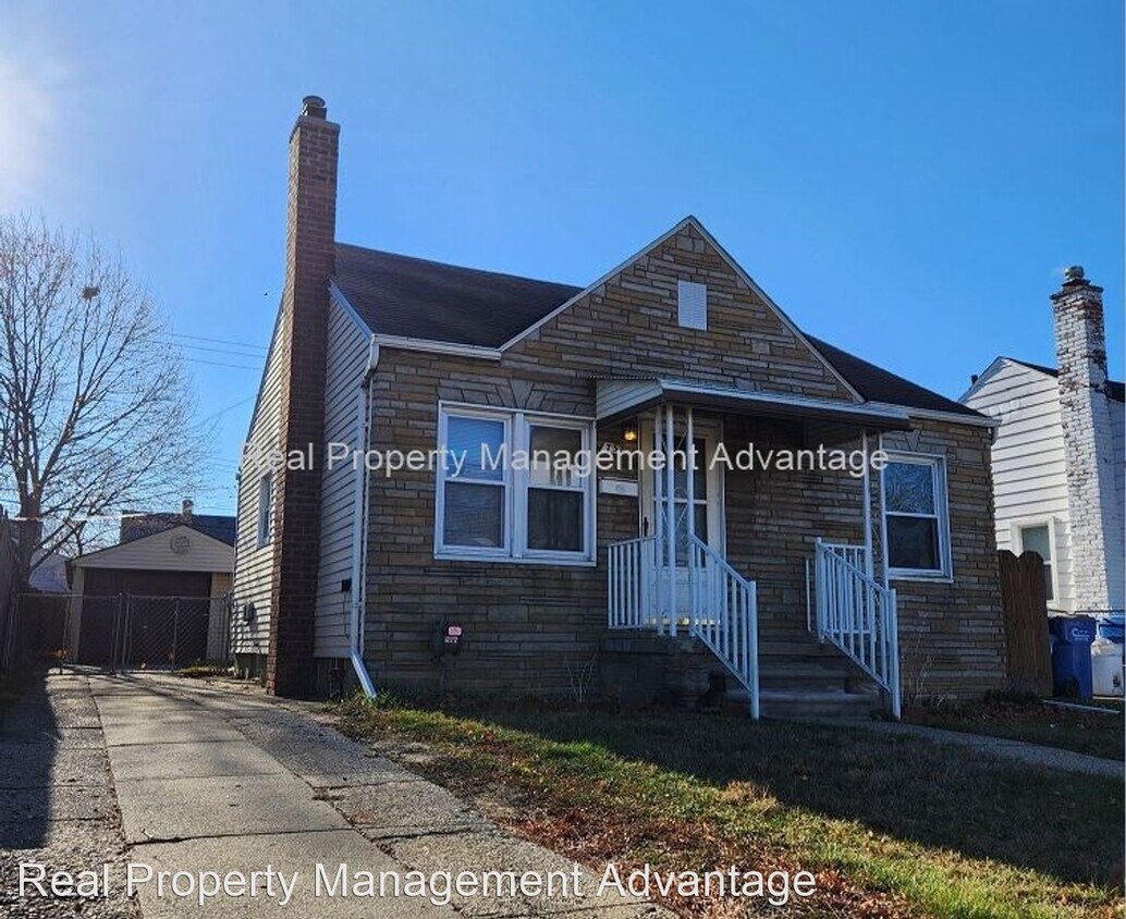 Primary Photo - 2 br, 1 bath House - 7580 Wood Ave.