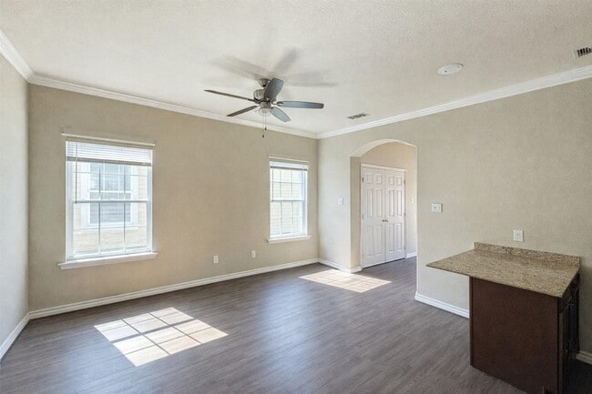 Foto del edificio - 811 S Wilson St