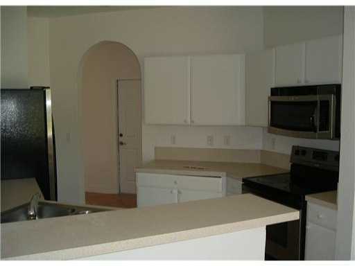 Building Photo - 933 Pipers Cay Dr