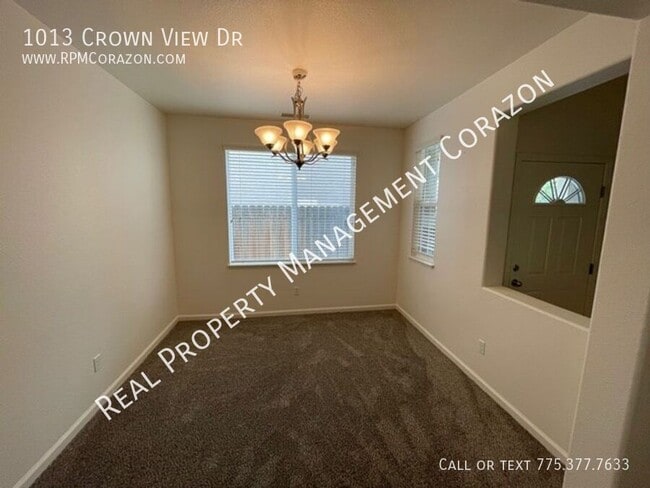 Building Photo - 1013 Crown View Dr