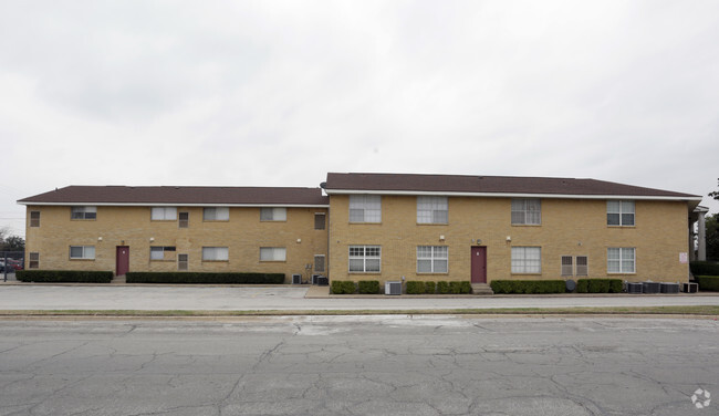 Building Photo - Cornerstone Apartments