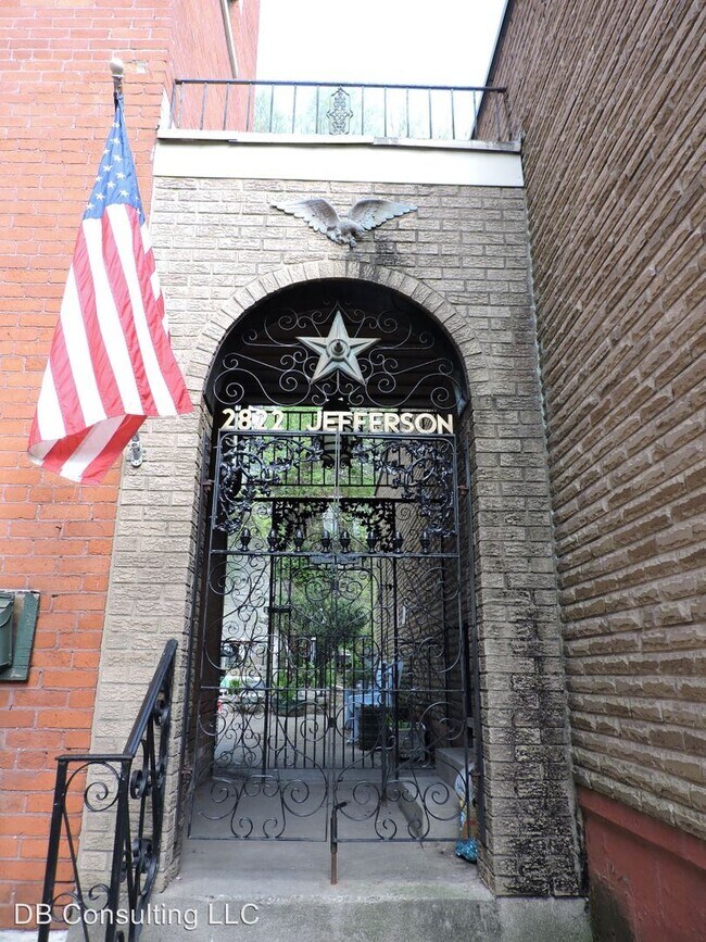 Foto del edificio - 2822 Jefferson Ave