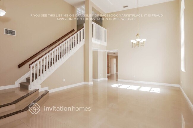 Foto del edificio - 16449 SW 95th St