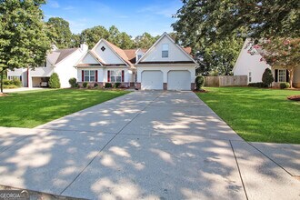 Building Photo - 509 Tannenhill Pl
