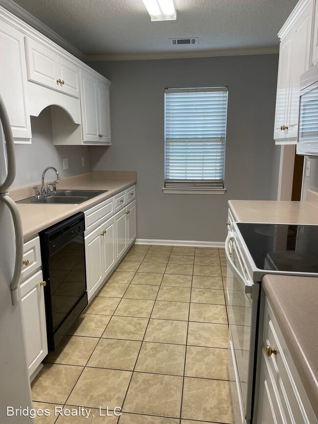 Foto del edificio - 2 br, 2 bath House - 2156 Oak Ridge Road
