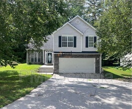 Building Photo - 9511 Rollinghills Dr
