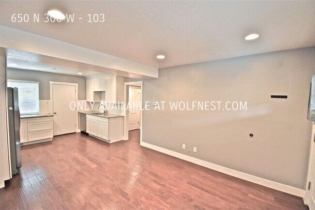Building Photo - 650 N 300 W