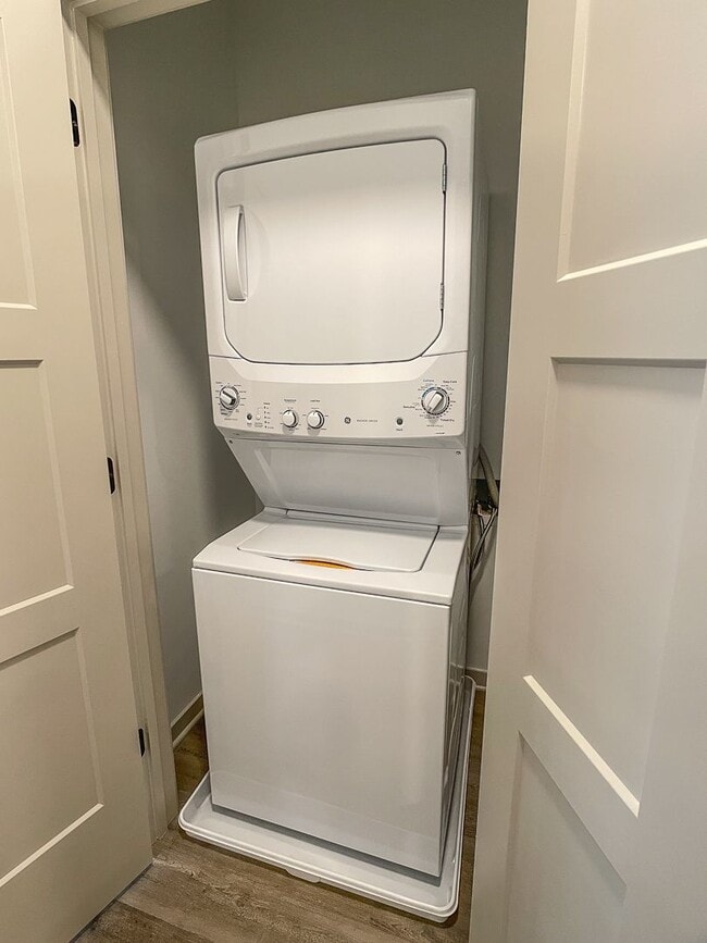 Photo - The Ellsworth Apartments