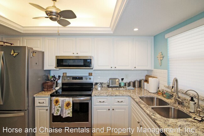 Foto del edificio - 2 br, 2 bath House - 104 Capri Isles Blvd ...