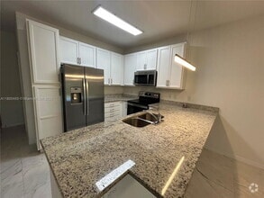 Building Photo - 4756 SW 63rd Ave