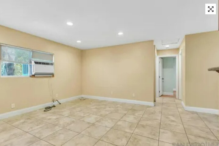 Foto principal - 12805 Mapleview St