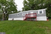 Foto principal - 30 Laurel Hill Ln