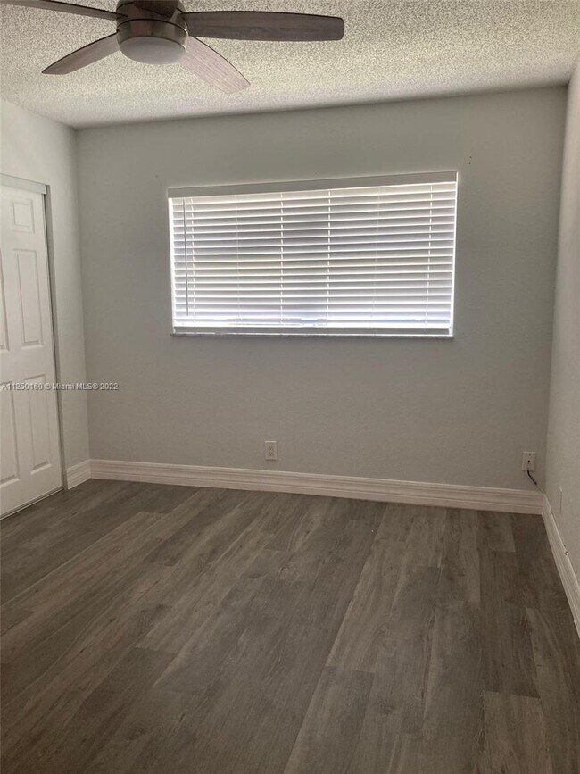 Building Photo - 4461 Treehouse Ln