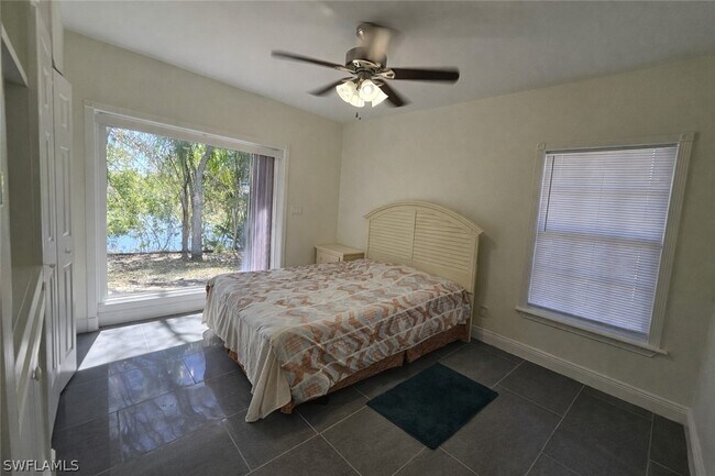 Foto del edificio - 1440 Graham Cir
