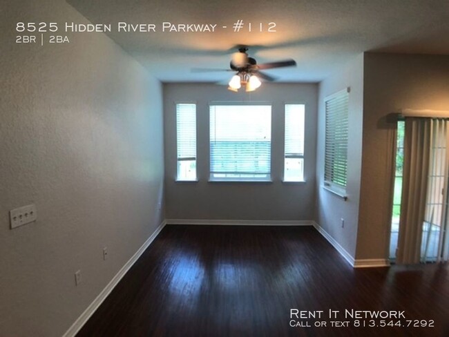 Foto del edificio - 8525 Hidden River Pkwy