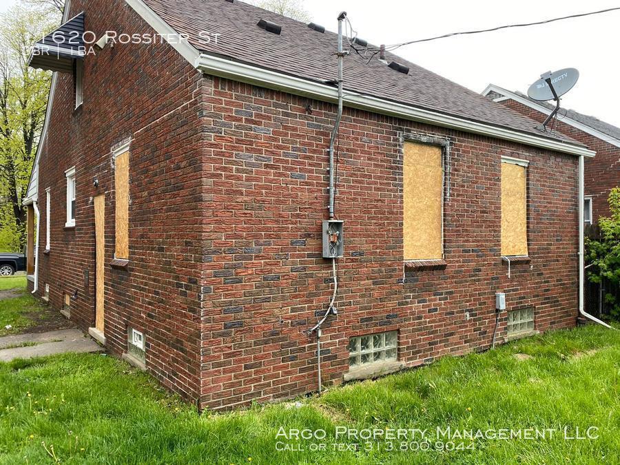 Single Family Home for Rent House for Rent in Detroit, MI