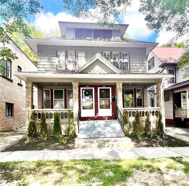 Foto principal - 841 S Goodman St