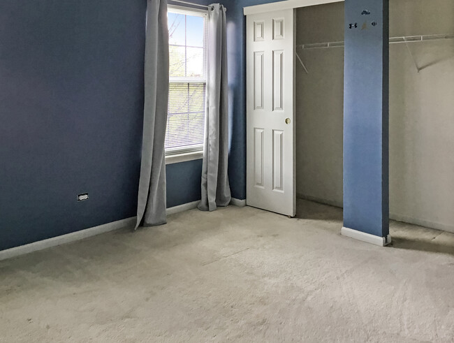 Building Photo - 4827 W Pebble Beach Dr