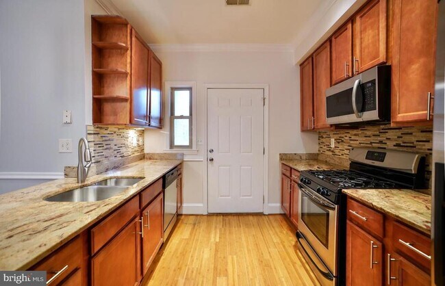 Foto del edificio - 1630 Rosedale St NE