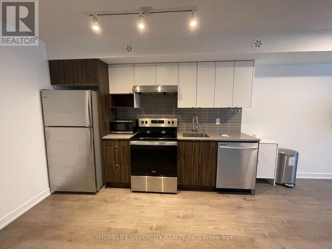 Photo du bâtiment - 1141 Cooke Blvd.