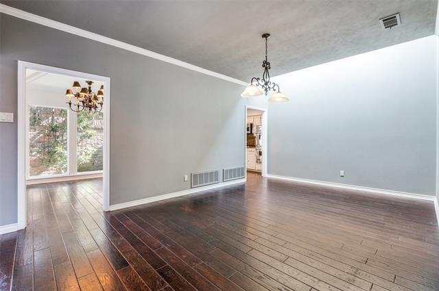 Foto del edificio - 16020 Chalfont Cir