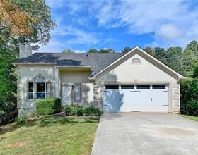 Building Photo - 3250 Governors Ct