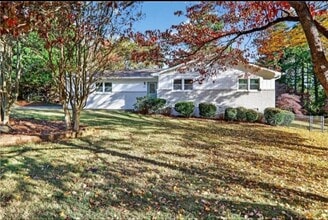 Building Photo - 170 Shiloh Run NW