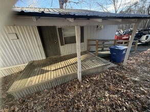 Building Photo - 217 Cherry Tree Dr