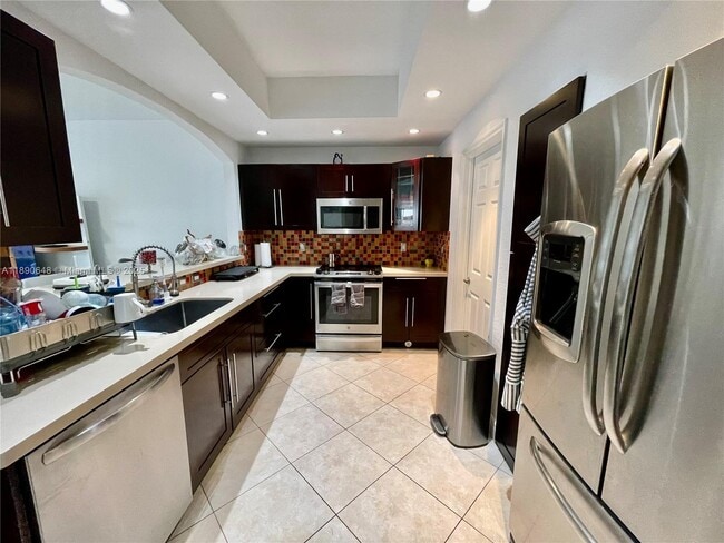 Foto del edificio - 10807 NW 84th Ln