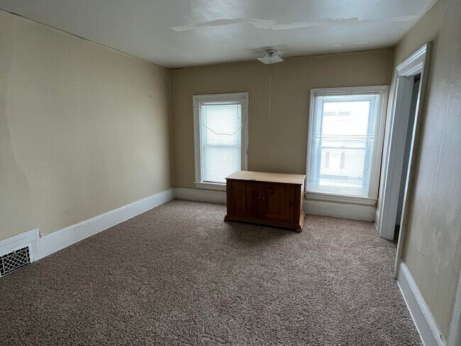 Foto del edificio - 3 Bedroom Duplex in Ogdensburg