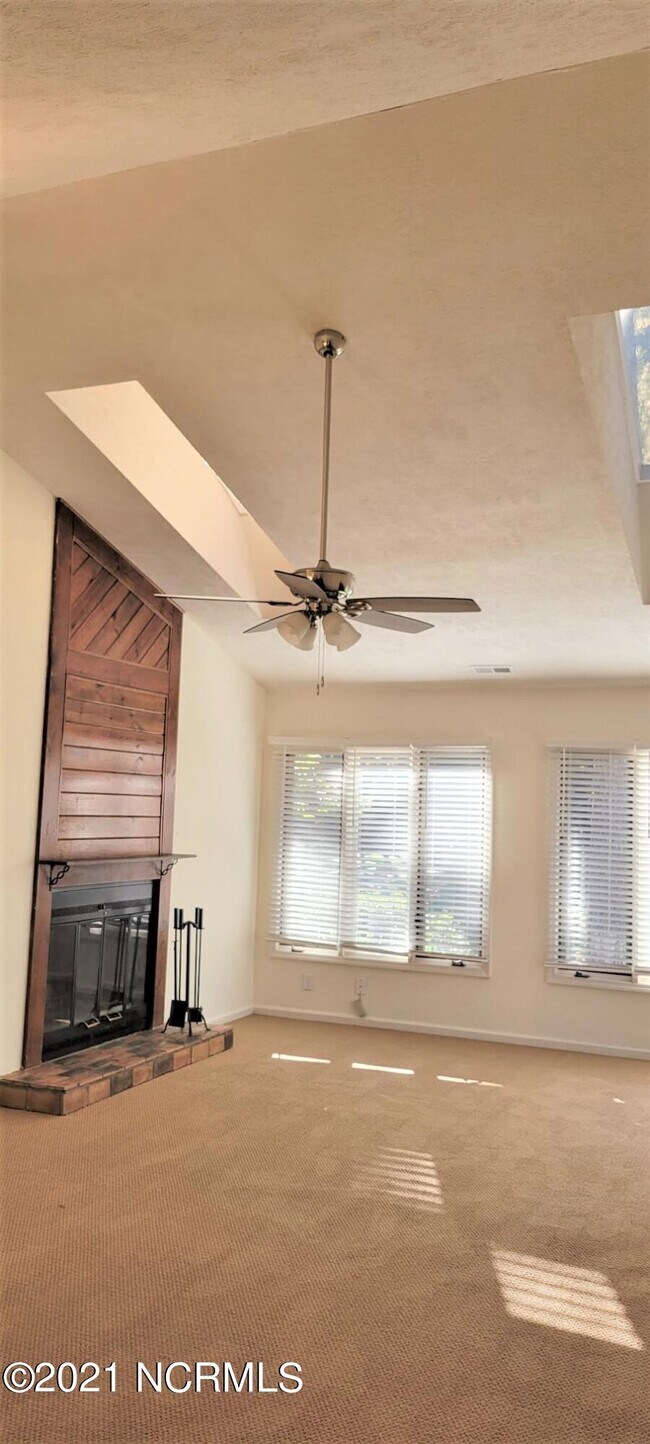 170 Cranes Cove, Vass, NC 28394 Condo for Rent in Vass, NC