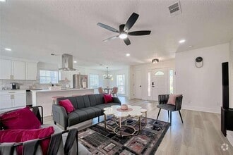 Building Photo - 13902 Wickersham Ln