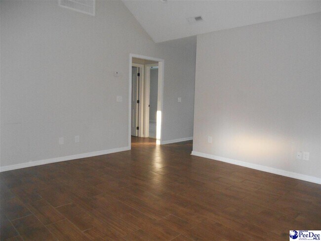 Building Photo - 297 Green Acres Rd