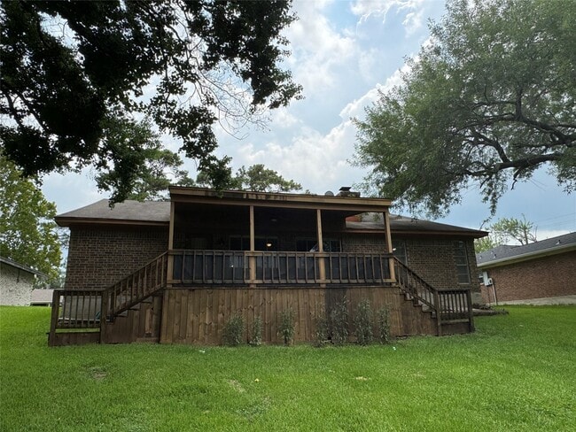 Building Photo - 3302 Tompkins Dr