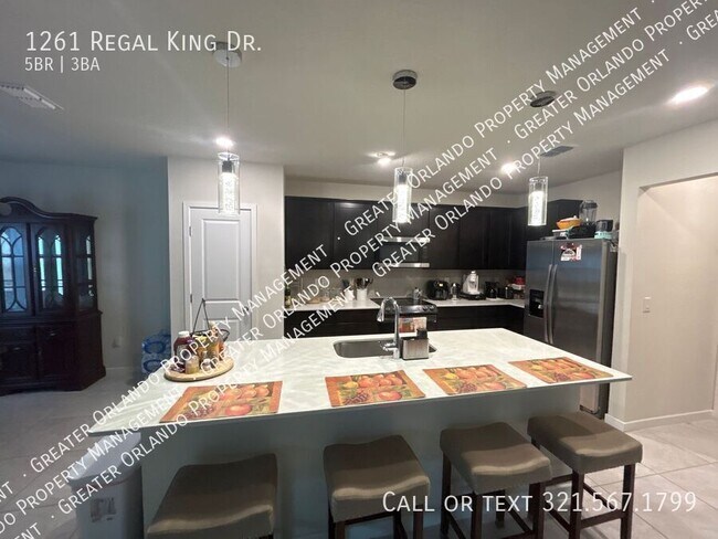 Building Photo - 1261 Regal King Dr