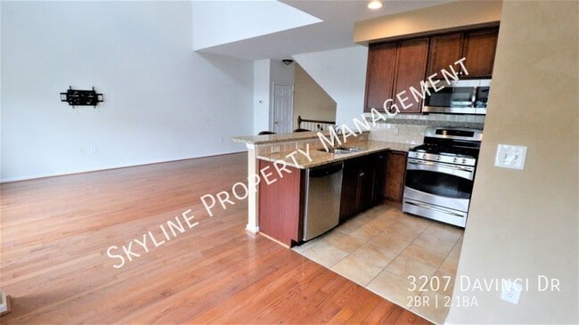 Building Photo - Gorgeous 2 Bedroom Townhome For Rent in Pa...
