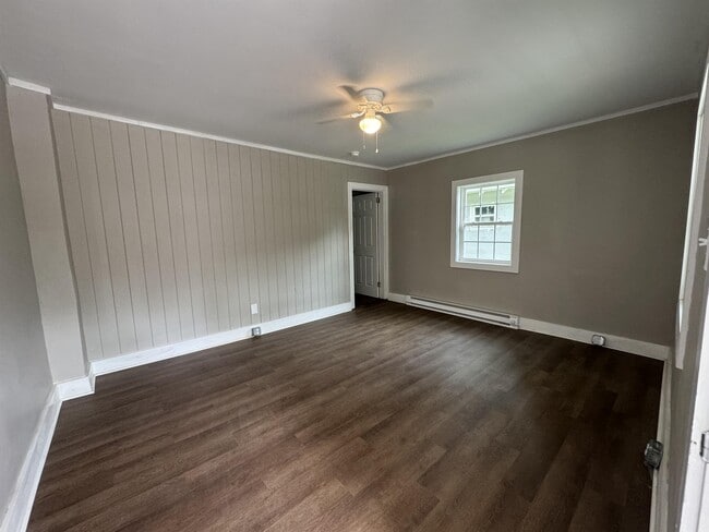 Foto del edificio - 409 Hadley St SE